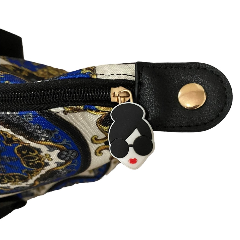 Alice + Olivia Regal Romance Sapphire Duffle Bag Tote Purse Revolve FWRD NWT - Picture 16 of 16